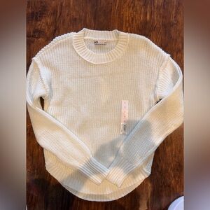 Kohl's Cream Knit Sweater
